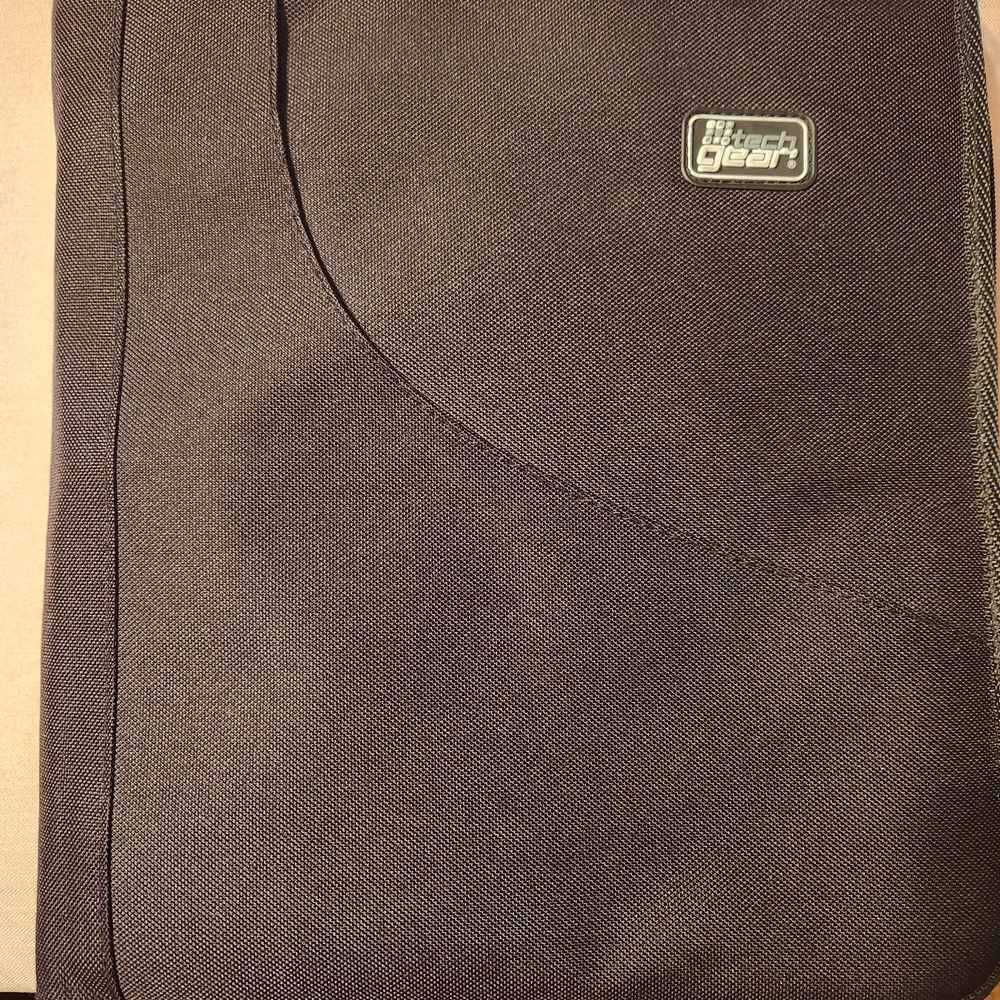 Tech Gear Black Coupon Or Currency Storage Organizer/Zippered Binder